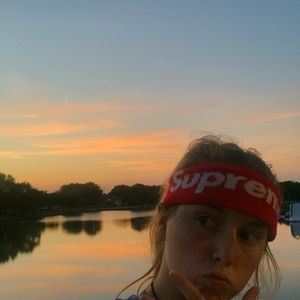 Meet your Posher, Sydney